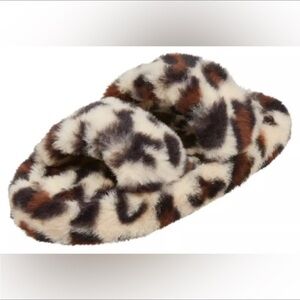 Leopard slide slippers